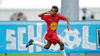 Ook op school voetballen?